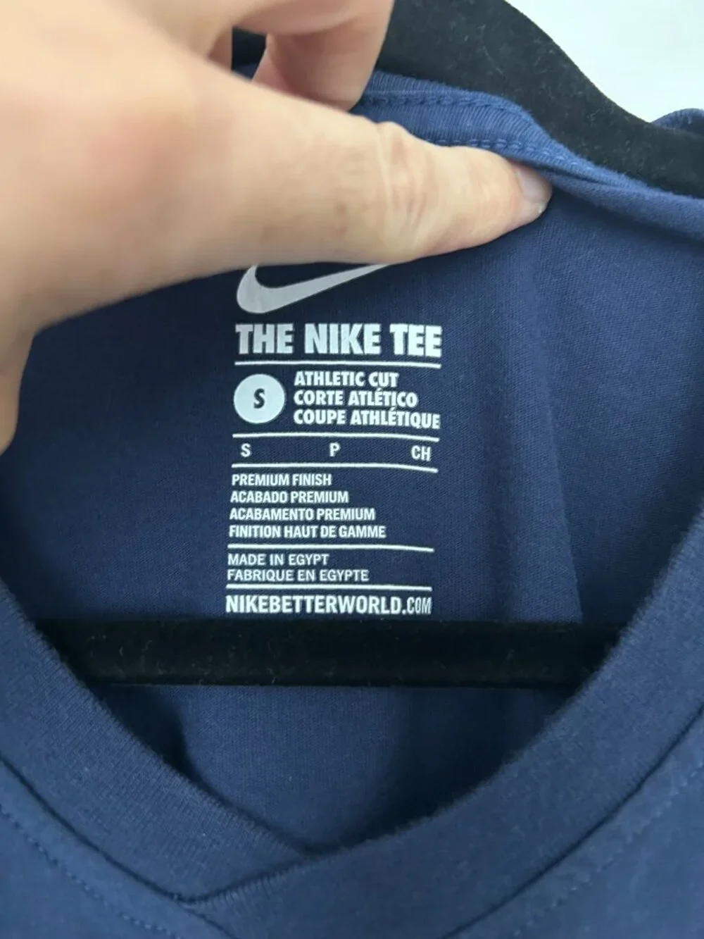 Nike RF Roger Federer Pocket T-Shirt Men’s Small Navy V-Neck Athletic Fit
